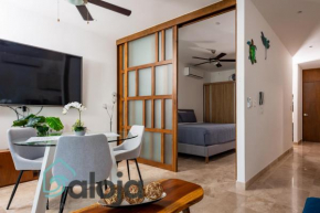 Ipana condo unos pasos de 5ta Avenida